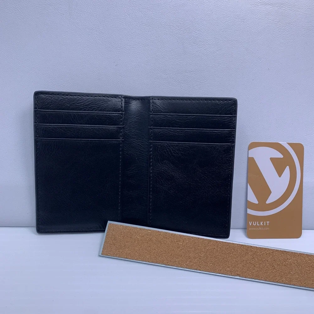Vulkit bifold wallet